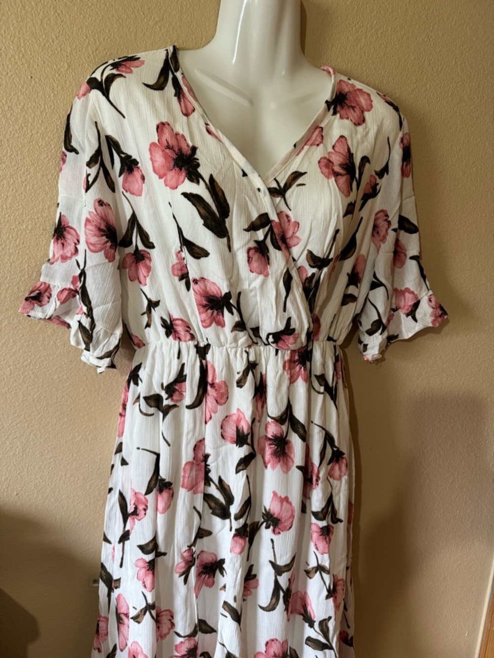 Ces Femme White Mini Dress with Pink Floral Print - Picture 2 of 12